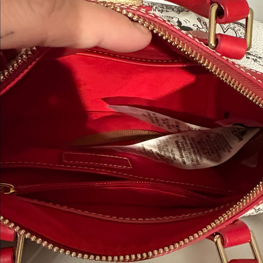NWOT 2023 Dooney & Bourke Disney Parks Sketch Art Mickey Mouse Satchel ❤️ - Picture 7 of 9